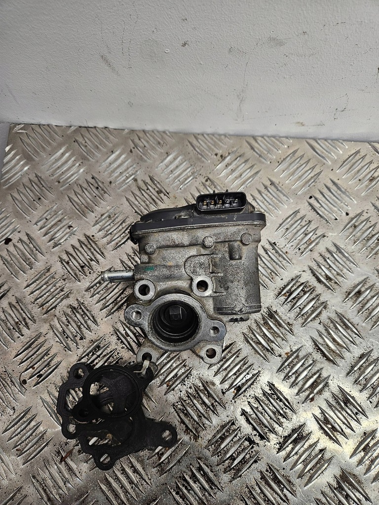 фото №1, Nissan pathfinder r51 2007 клапан egr