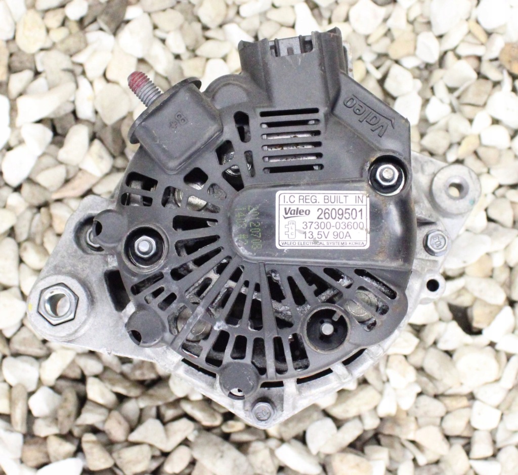 Купить Kia hyundai генератор 1,2 90a 37300-03600