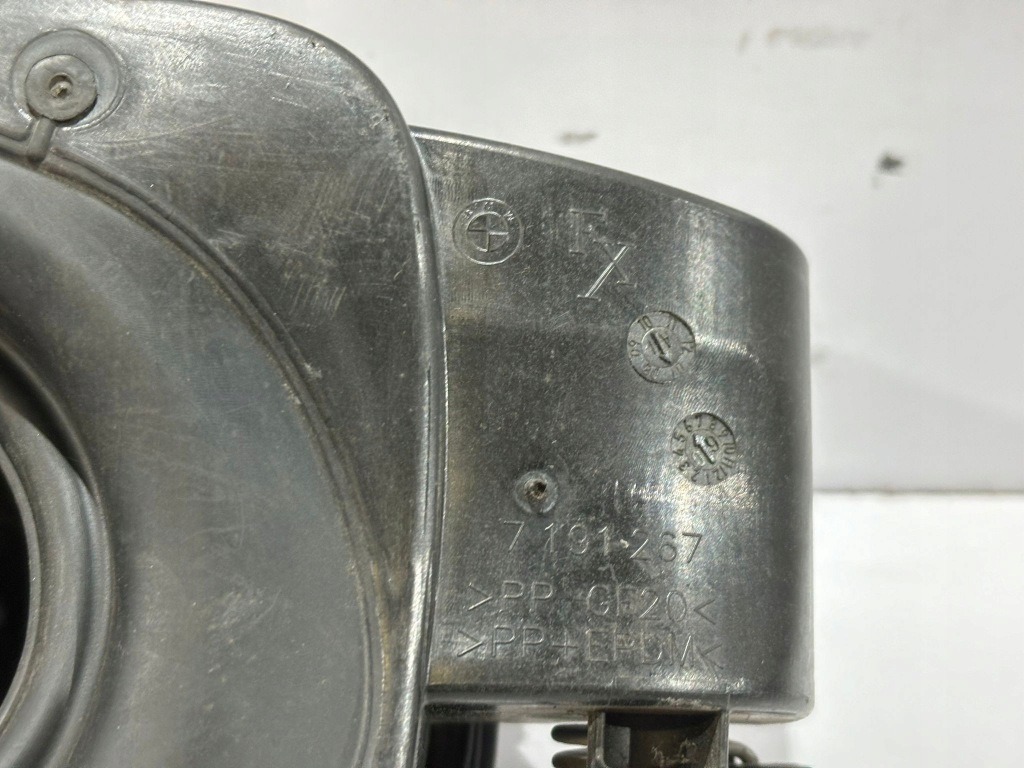 фото №5, Bmw z4 e89 кришка заливної пального - 16026