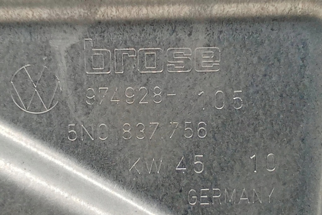 фото №6, Подъемник стекло правых передних дверь vw tiguan 5n_ 5n0837756 1.97l