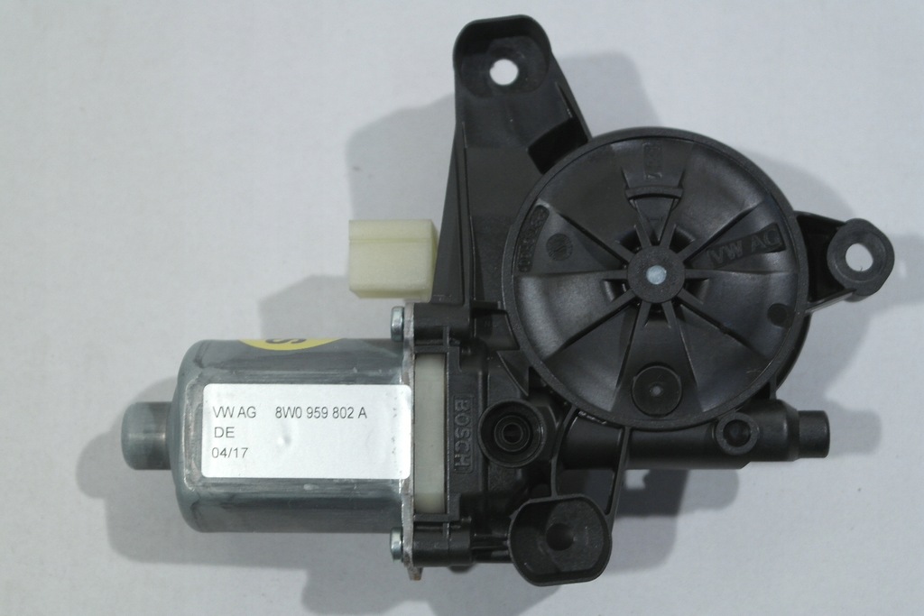 фото №1, Audi q8 моторчик стекло дверь левый перед