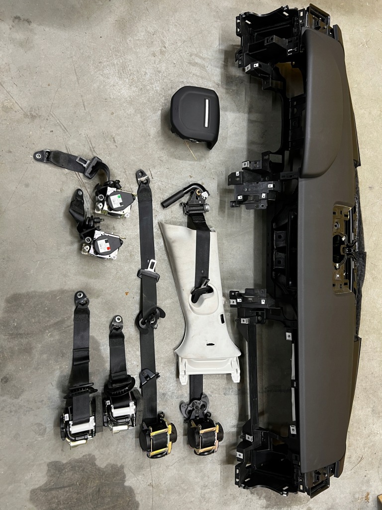 фото №11, Приборная панель консоль подушка безопасности подушки безопасности 4x ремни натяжители land rover discovery v l462