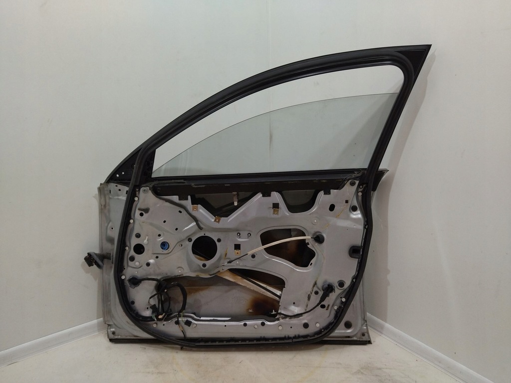 фото №13, Дверь правый перед передние audi a8 s8 d3 ly7w