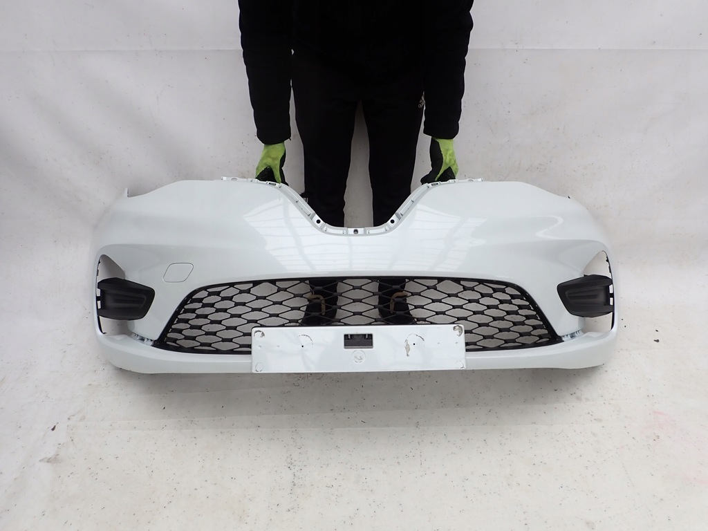 фото №1, Renault zoe lift 19- бампер перед передний