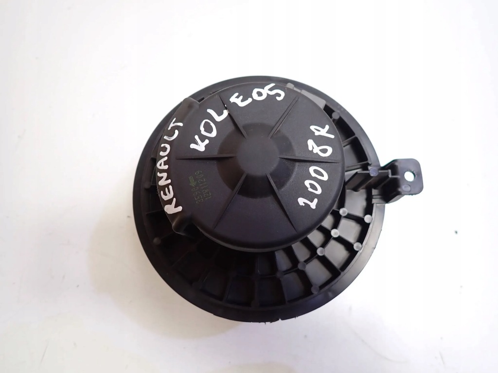 Повітродувка обдув renault koleos 2008r Доставка