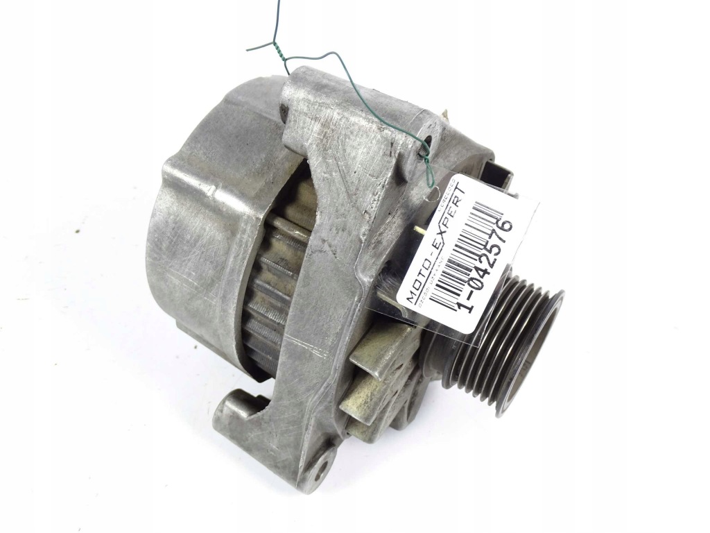 Купить Mercedes 190 w201 2.0 генератор a0081548902