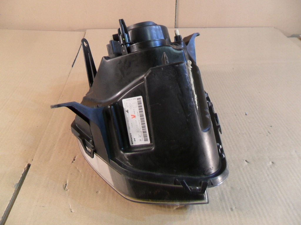 фото №11, Dacia duster 10- лампа правый перед 260101891r