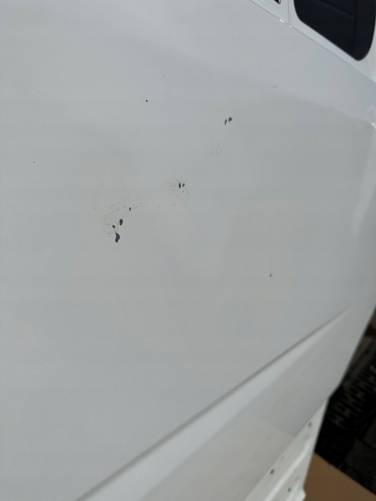 Двері праве передні mercedes sprinter 906, w906 Доставка