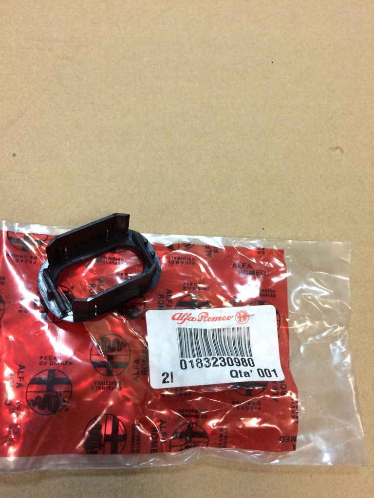 фото №3, Alfa romeo оригинальный номер 183230980