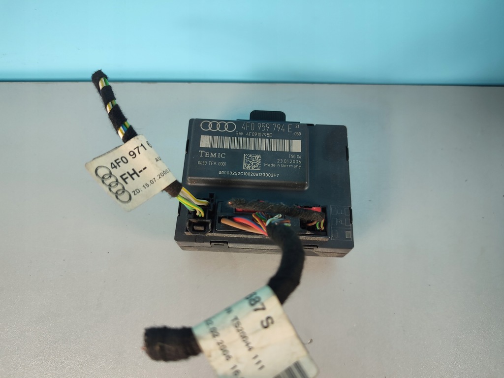 фото №1, Модуль дверь audi a6 c6 разъёмы 4f0959794e