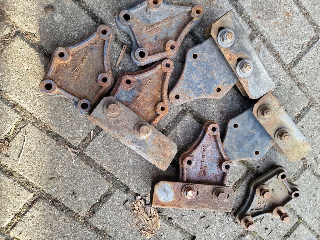 фото №13, Кронштейн подвеска кабины mercedes actros mp 2