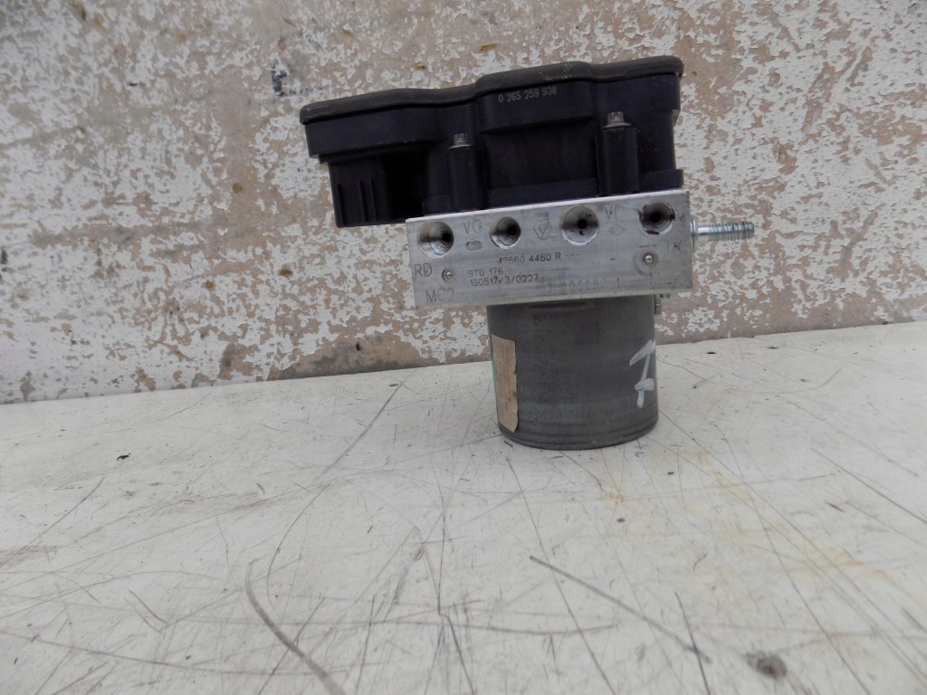 фото №3, Насос abs renault captur ii 476604460r
