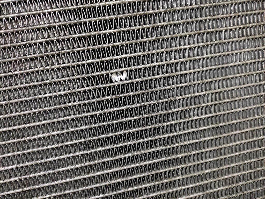 Mercedes w203 2.2 cdi радіатор води a2035000603 Недорого