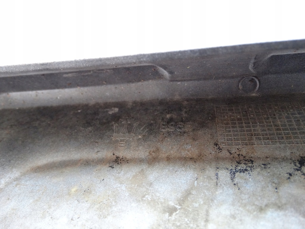 Maserati levante granlusso 17+ спойлер бампера передній молдинг 670042317 Доставка