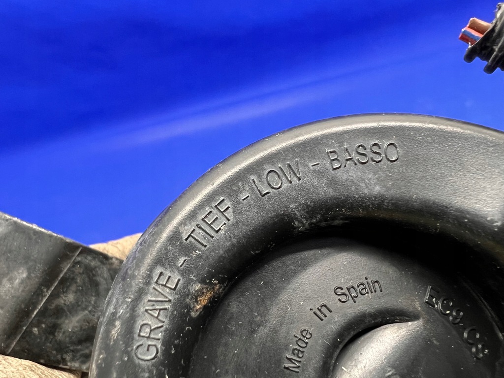 фото №8, Audi a6 a7 c7 4g клаксон low правый 4h0951221 4g0951230 4g0951210