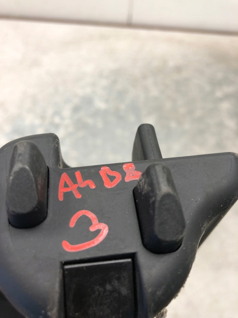 фото №9, Шторка багажника audi a4 b8 kombi 8k9863553