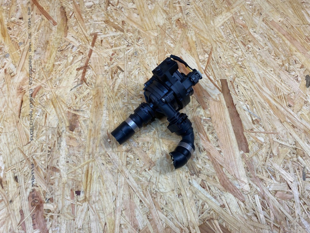 Дополнительная насос воды bmw g20 g21 m3 g80 m4 g82 8840614 с Разборки