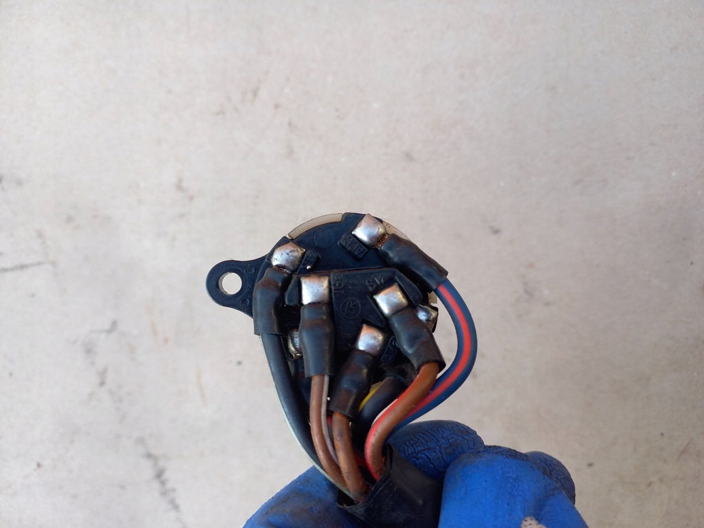 фото №11, Toyota corolla e9 87-92 carina колодка замка запалювання