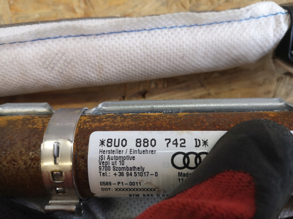 фото №5, Audi q3 8u шторка безопасности правая 8u0880742d