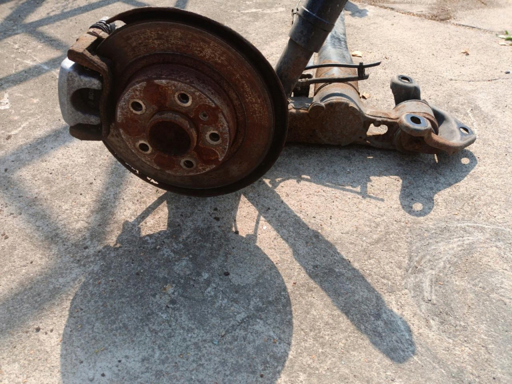 фото №5, Opel meriva-b балка подвеска задняя kpl. zaciki