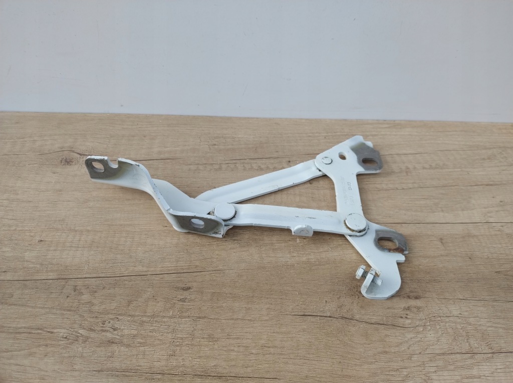 фото №2, Правый петля капот mercedes glk w204 lift кронштейн