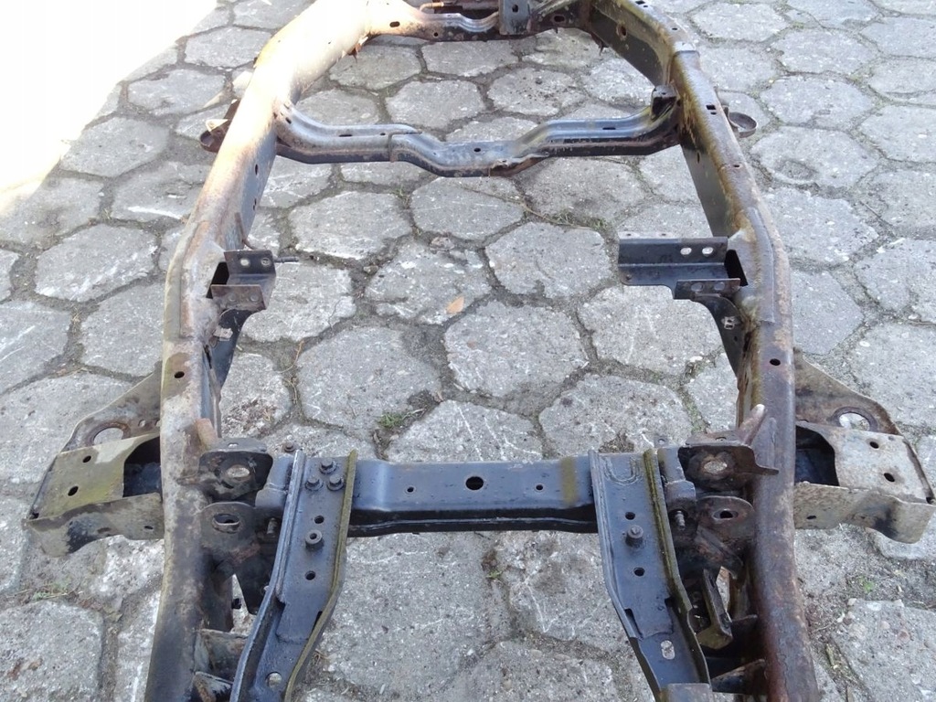 фото №10, Land rover discovery iii 04-09 рама hak буксировочный #103