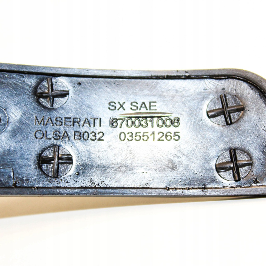 фото №5, Maserati ghibli 2017 левая сторона молдинг pod фара задняя