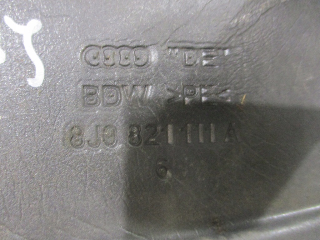 фото №10, Шумоізоляція крила ліва audi tt 8j 8j0821111a