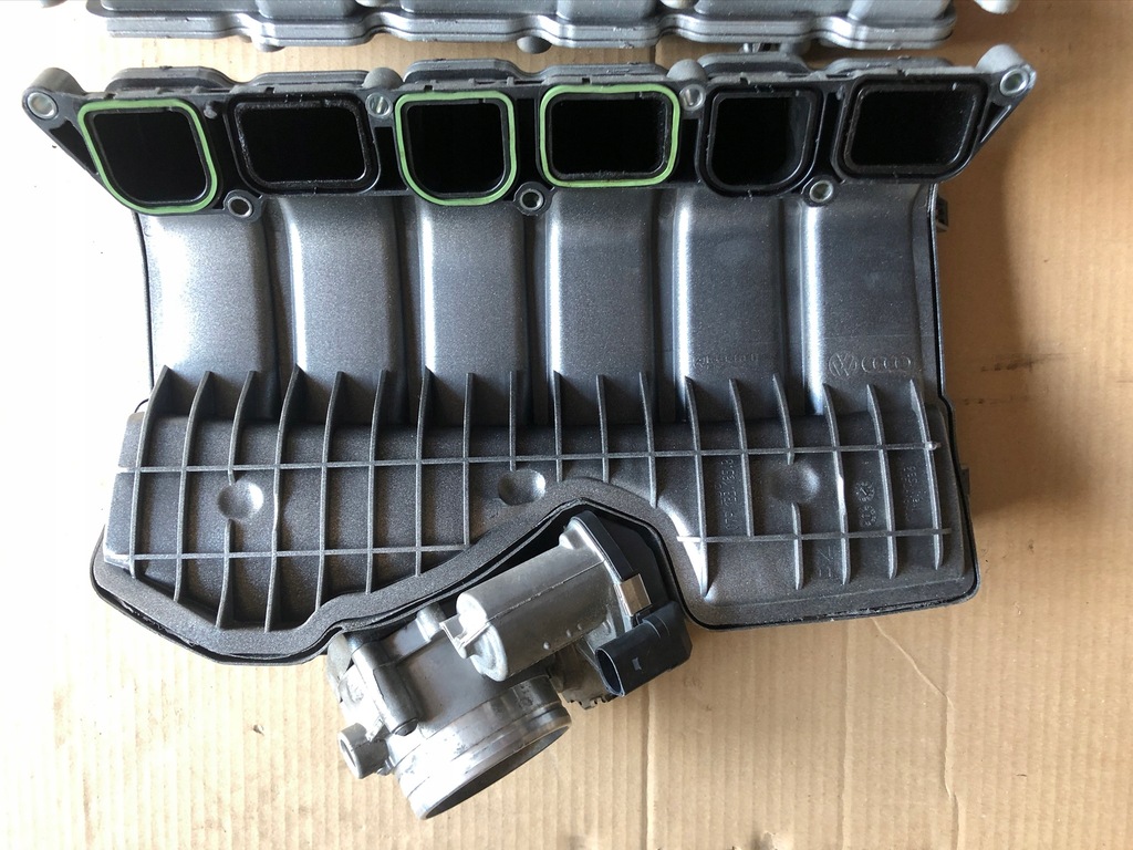 фото №9, Audi a8 d4 w12 6.3 fsi колектор всмоктуючий 07p133185b