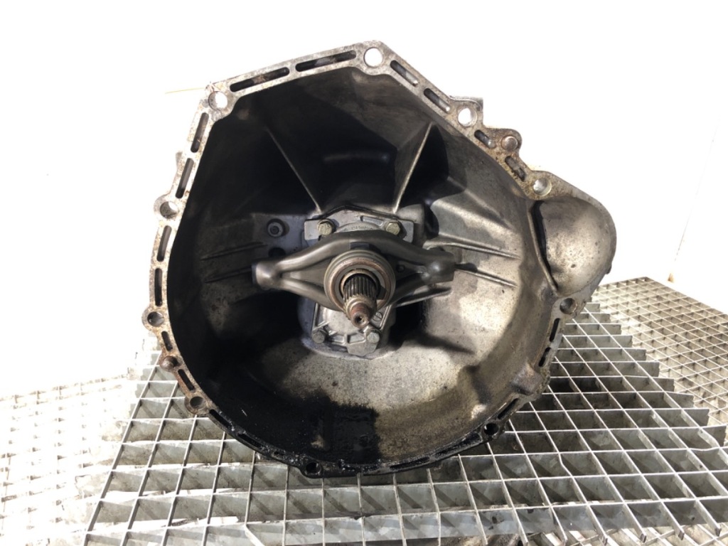 Купить Коробка передач передач mercedes w124 r1242610201 3.0 109km 84-93