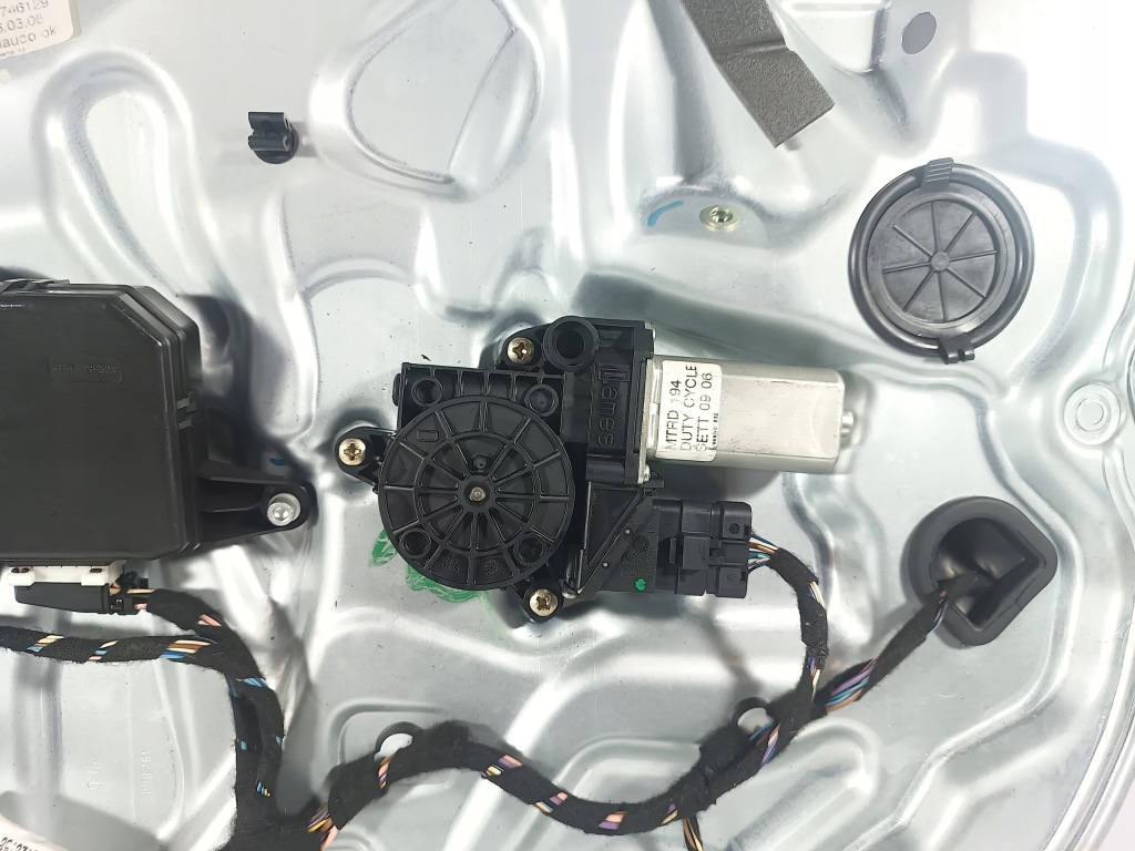 фото №5, Fiat croma 05-10 механизм опускания подъемник стекло правый перед