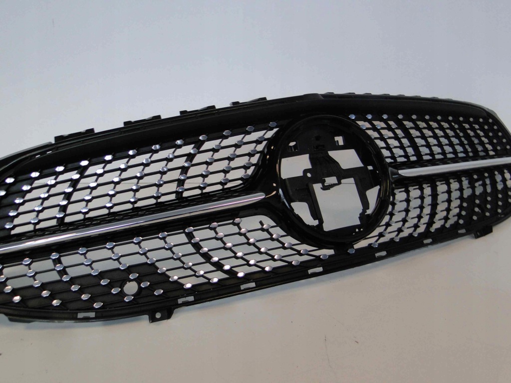 фото №4, Mercedes cla 118 решітка радіатора решітка радіатора diament bez камери