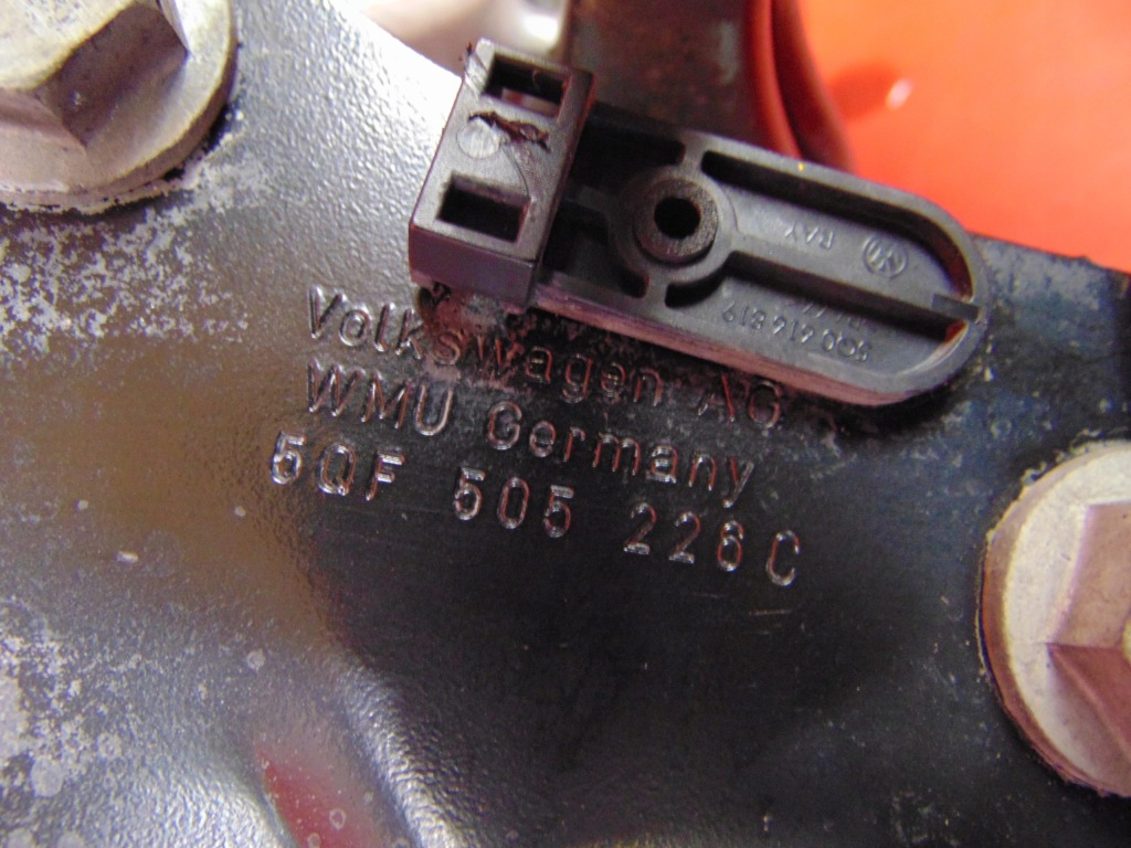 фото №11, Audi q3 ii f3 83a поворотный кулак правая задняя рычаги