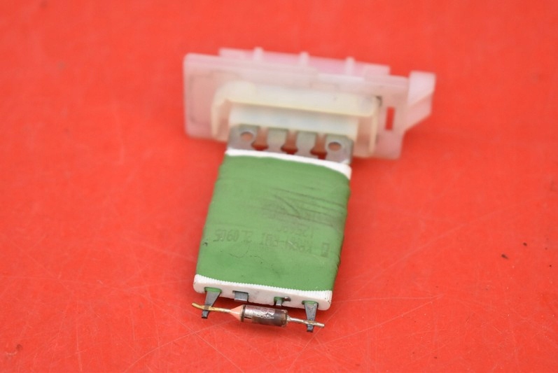 фото №1, Резистор обдув резистор резистор mini cooper one r50 lift 04-06