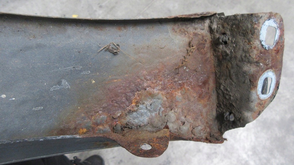 фото №7, Mercedes w251 197 крыло перед передний левый