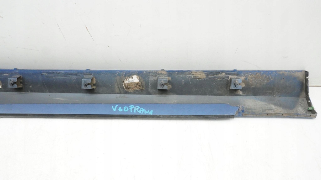 фото №5, Молдинг порог правая r-design volvo v60 ii 31448912 720-16