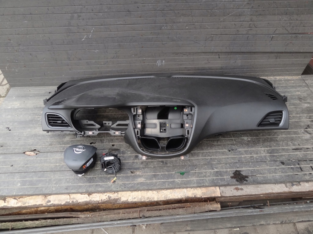 Купити Opel karl 2016 панель приладів панель  подушки безпеки europa комплект оригінал