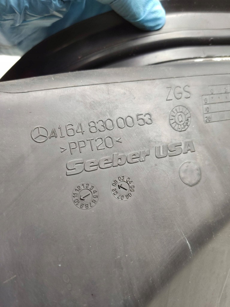 Mercedes-benz ml w164 2011 корпус фільтра повітря a1648300053 Київ