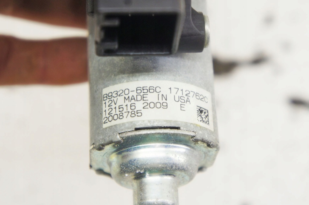 Uv245 ford edge mk2 двигун моторчик люк b9320-656c в Україні