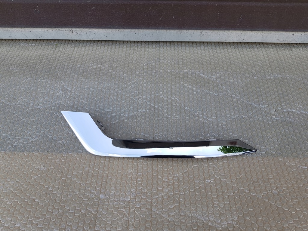 фото №1, Renault captur ii 2019- хром правий бампера задня