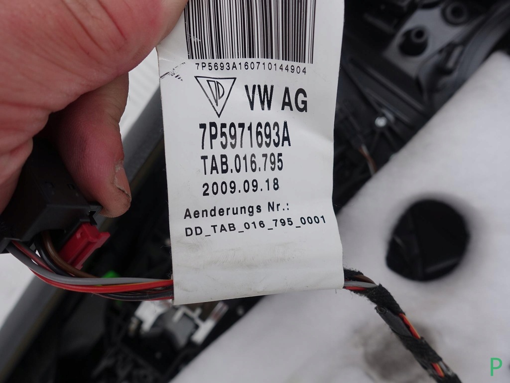 фото №16, Porsche cayenne 7p5 10-14 оббивка права задня