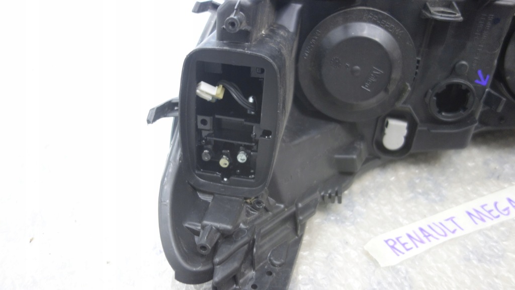 Megane 4 iv фара правый  передняя led 260108478r с Разборки
