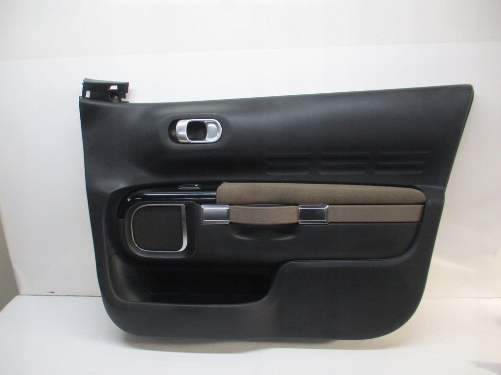 фото №1, | citroen c4 cactus обшивка дверь перед правый europ