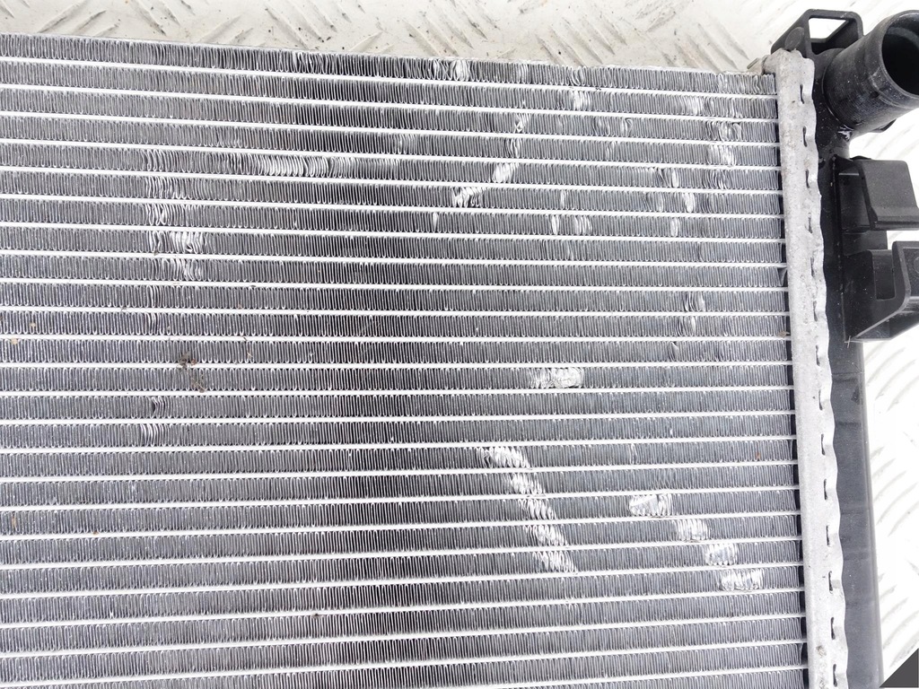 фото №9, Renault master iv 4 20- радіатор wody 214106556r