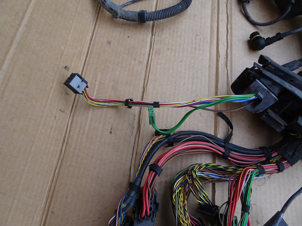 фото №11, Bmw 7 e65 3.6 v8 джгут електропроводка двигуна 7516829