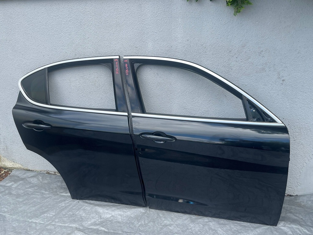 фото №3, Alfa romeo stelvio дверь правое передний задние комплект 2017-