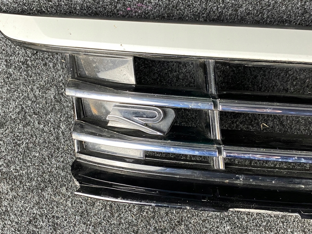 фото №4, Решітка радіатора радіатора решітка радіатора vw arteon r-line електрик