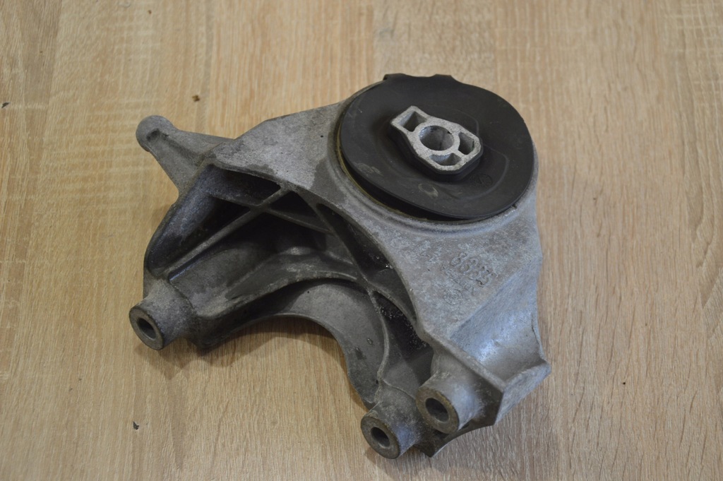 фото №1, Подушка двигателя перед captiva antara 2.2 автоматическая коробка передач