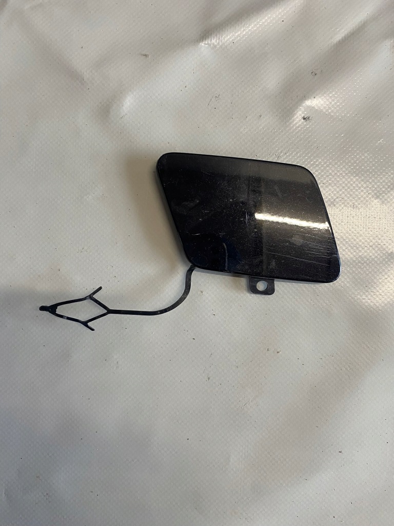 фото №1, Passat b8 заглушка фаркоп бампера перед 3g0807155d