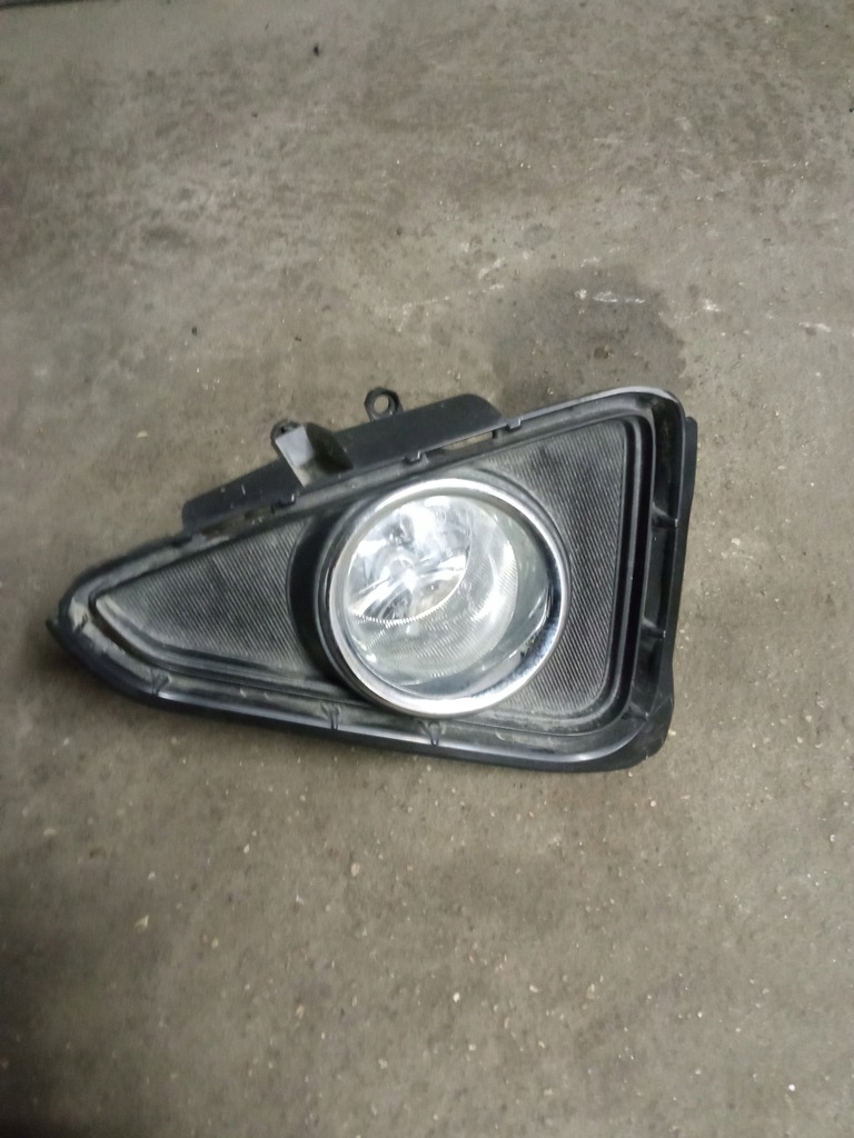 фото №1, Rav4 iv lift противотуманная фара правый